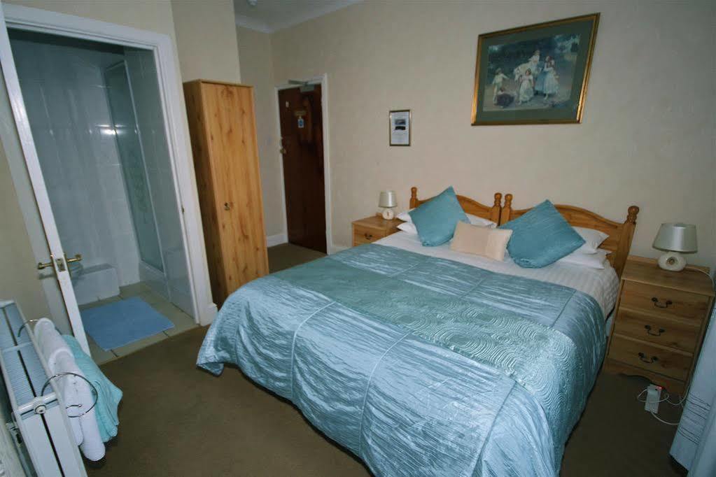The Firs Bed And Breakfast Plymouth Exterior photo